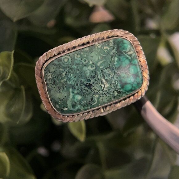 Sterling Silver 925 Green Stone Ring - Picture 4 of 7